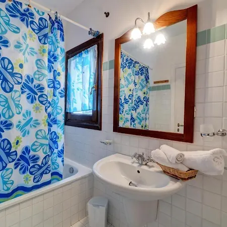 Charming Small Bella Sleeps 4 No Pool Apartament Punta de su Torrione