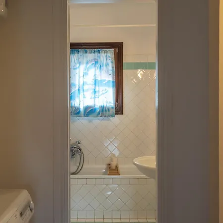 Charming Small Bella Sleeps 4 No Pool Apartament Punta de su Torrione