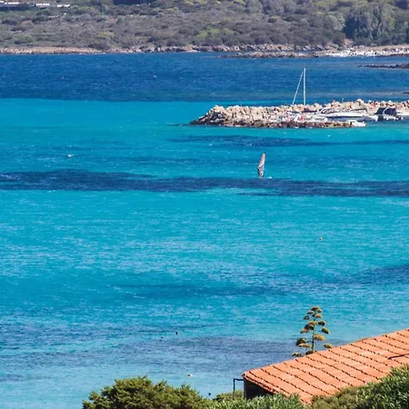 Charming Small Bella Sleeps 4 *