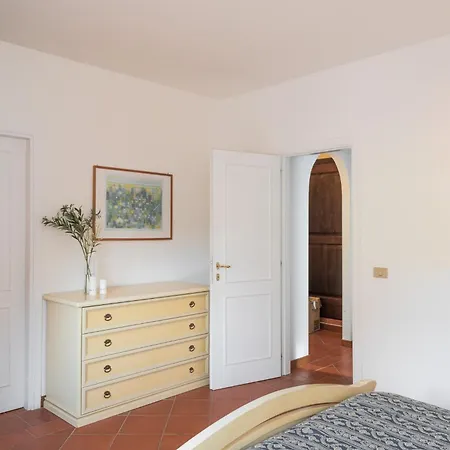 Apartmán Charming Small Bella Sleeps 4 No Pool Punta de su Torrione