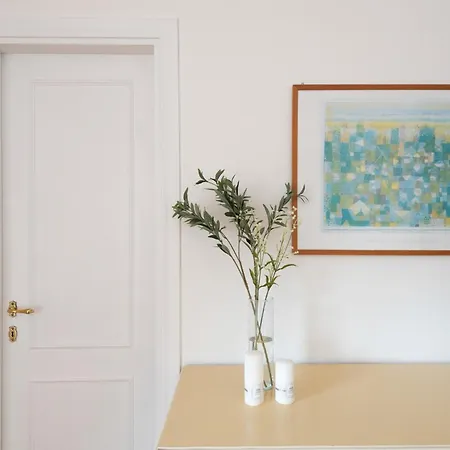 Charming Small Bella Sleeps 4 Punta de su Torrione