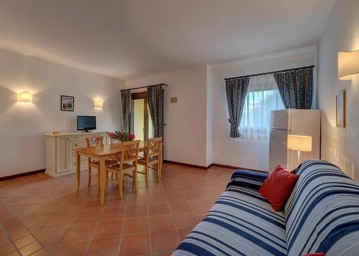 Charming Small Bella Sleeps 4 No Pool Punta de su Torrione