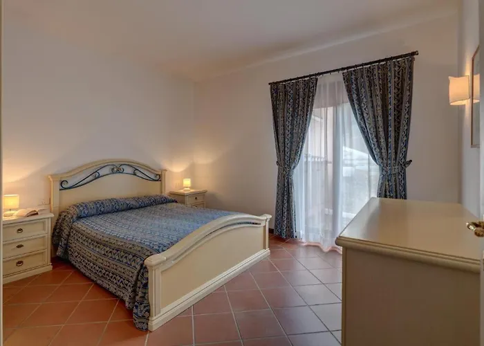 Apartman Charming Small Bella Sleeps 4 No Pool *